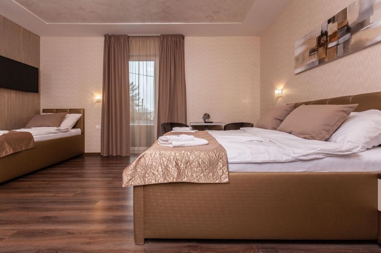 Villa Dunaj Dunajská Streda المظهر الخارجي الصورة